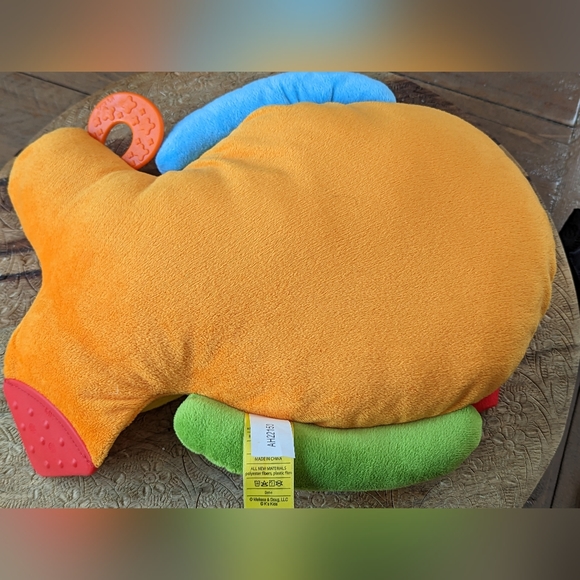 Melissa & Doug infant's flip fish baby toy - Picture 2 of 4